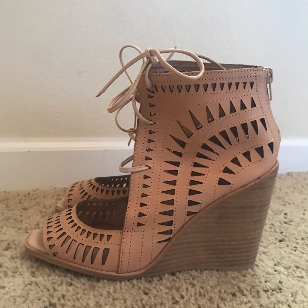 Jeffrey Campbell Rodillo Hi-Wedge